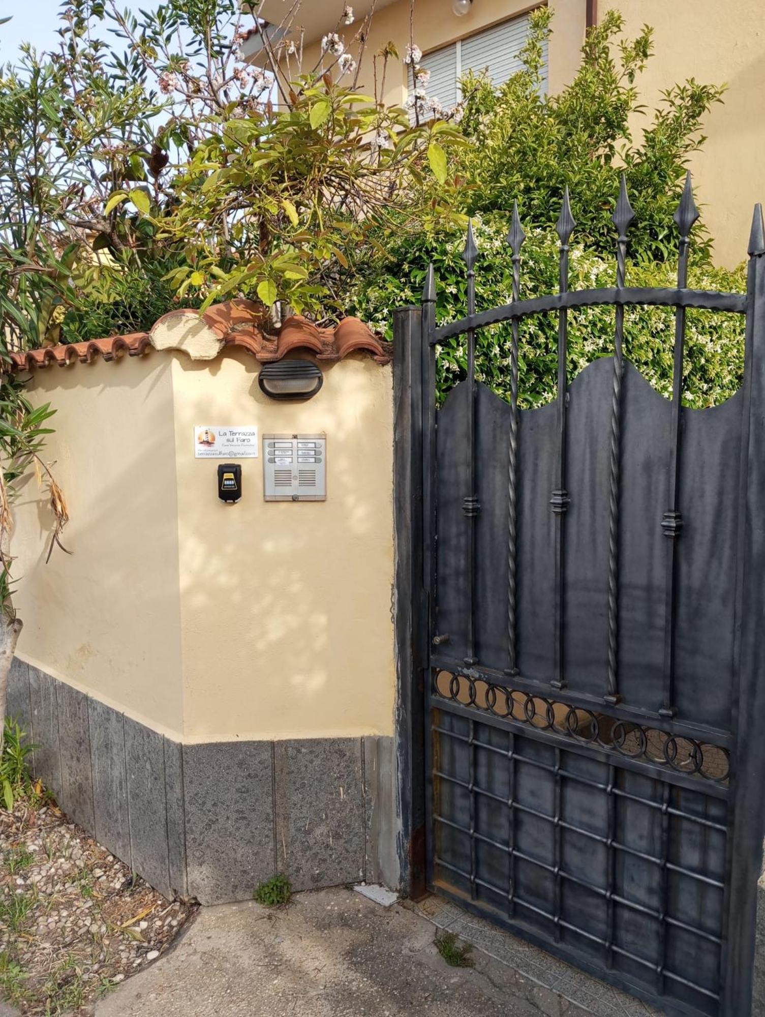 La Terrazza Sul Faro Apartman Fiumicino Kültér fotó